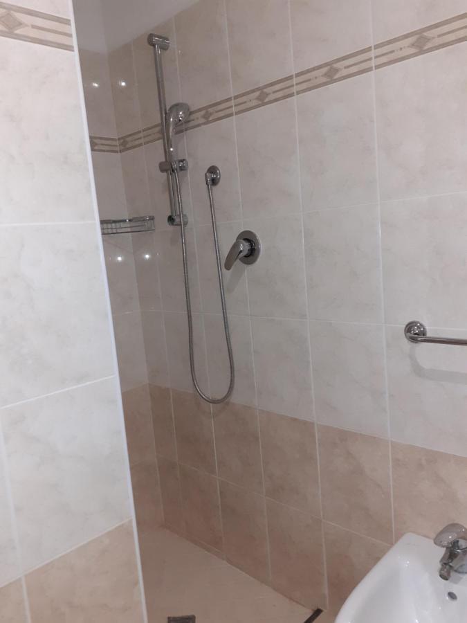 Hotel Brooklyn Римини Екстериор снимка